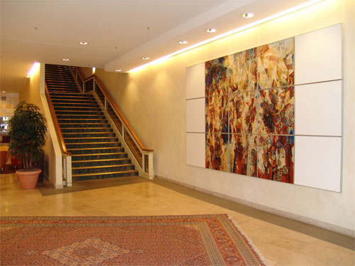 Transformationsbild "Sonnenblumen" im Foyer des Hotels